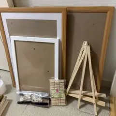 白い写真額縁と木製フレームセット