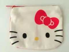 キティちゃん　ポーチ　サンリオ