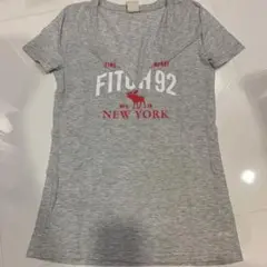 お値下げ　アバクロ　VネックTシャツ