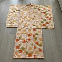 絹振袖　昭和レトロ　花模様