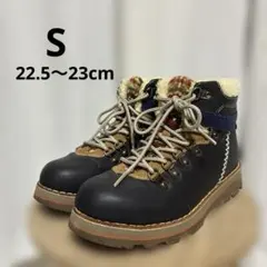 Item thumbnail for item e3e0c0c1-097b-4cb7-89e6-84c59517f15b