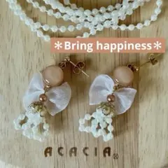 桜　ピアス　ハンドメイド　オーガンジー　リボンピンク　白　ビーズ　天然　桜色