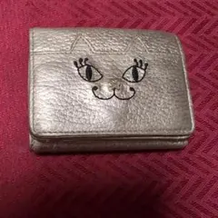 ANNA SUI 三つ折り財布 ゴールド 猫モチーフのサムネイル