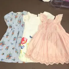 baby GAP ピンク刺繍ワンピース 90cm