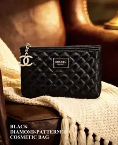 CHANEL ブラック 化粧ポーチ　ダイアモンドパターン
