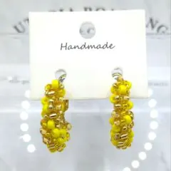 ハンドメイドNo.133イエロービーズ フープピアス