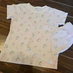 futafuta ピンク　さくらんぼ柄 パジャマ 110cm♡のサムネイル
