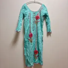 1点物✨ワンピース 水色 刺繍入り 七分袖 Uネック ヴィンテージ