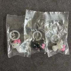 チャーミーキティ2個とハローキティ小悪魔バージョンのめじるしチャーム3個セット