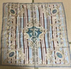 み*ん様 TRUSSARDI トラサルディ 装飾的な模様 スカーフ　シルク100