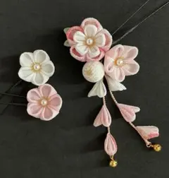 ＃800 ちりめん　かんざし　髪飾り　/３点セット　ピンク　白系