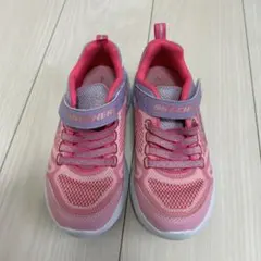 Item thumbnail for item 3d59b520-24fa-4f53-8091-29da7ec82165