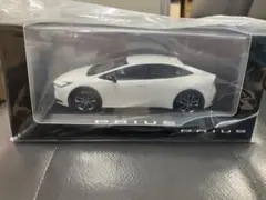 トヨタ　60プリウス　ミニカー　プラチナホワイトパールマイカ　089 Amazon | 1/30 ミニカー 新型プリウス 2023年 最新型 非売品