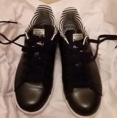 ★アディダスadidas　StanSmith　オールブラック 24