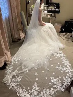 ロングウェディングベール フラワーモチーフ