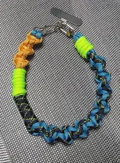 ハンドメイド　携帯ストラップ　アクセサリー　パラコード　ハンドストラップ