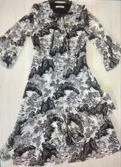 VIVIENNE TAM 山水画風　ワンピースのサムネイル