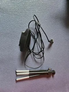 【中古】HD Webカメラ クリップ式 三脚付き　Tinzzi