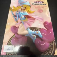 遊戯王 ブラック・マジシャン・ガール クリーミーカラーver. - メルカリ