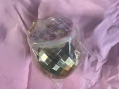 タイニーチャム マツケンサンバ×ハローキティ ミラーボール付きキーホルダー