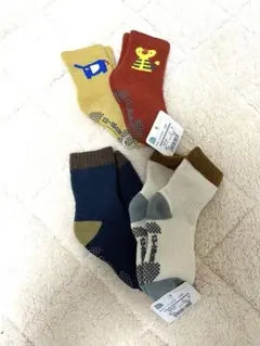 西松屋クルーソックスベビー靴下 4足セット 13-16cm