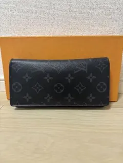 Item thumbnail for item cff34edc-cf28-41e4-bb58-fdb1a9710b0e