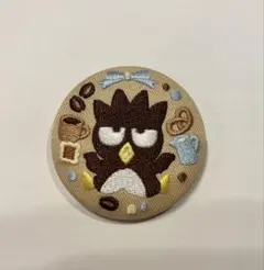 サンリオ刺繍缶バッジ　ばつ丸