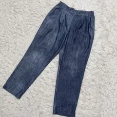 Item thumbnail for item 47ab59b8-f950-453d-925d-154351a59277