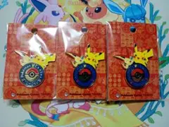 ポケモンセンタートウホク ロゴピンズ ピカチュウ ビクティニ