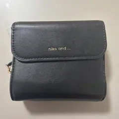 niko and ... ブラック三つ折り財布