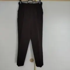 グラシア センタープレスパンツ ブラックM