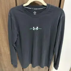 UNDER ARMOUR ヘビーウェイトコットン ロングスリーブTシャツ