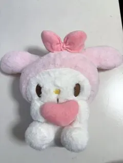 マイメロディ ぬいぐるみ（ハート抱きポーズ）