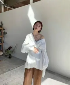 【CLANE】クラネ オフショルダー タック シャツ ブラウスのサムネイル