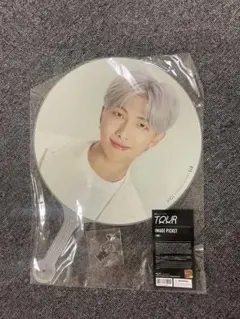 BTS MOS V うちわ - メルカリ