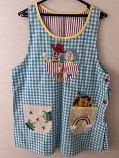 エプロン　トイ・ストーリー　保育士幼稚園教諭介護士　M-Ｌサイズ