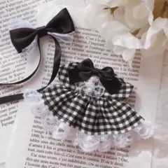 10～12cmぬい服 黒いギンガムチェックのワンピースのサムネイル
