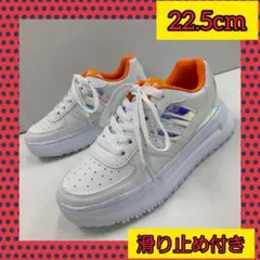 22.5cm★新品★レディース ライン 厚底 フェイクレザーシューズ 白虹
