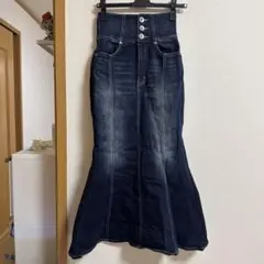 Item thumbnail for item c0950cb1-dadb-4a06-a2e3-99bbc650ecdf