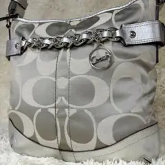 極美品　コーチ ショルダーバッグ 19730 シグネチャー シルバー　斜め掛け