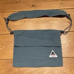 BELLWOOD MADE⚫️USEDサコッシュ