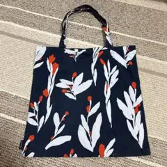 希少 marimekko マリメッコ トートバッグ 花柄 ピエニヒュフマ柄のサムネイル