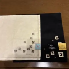 I nes de la Fressange ハンカチ２枚