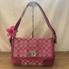 vintage coach TurnLock bag pink F13066