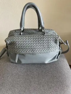 ライトブルー 編み込みデザイン バッグ