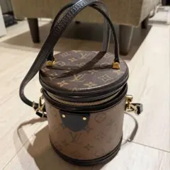 LOUIS VUITTON カンヌのサムネイル