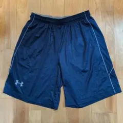 美品☆アンダーアーマーショートパンツ バスパン XLネイビー