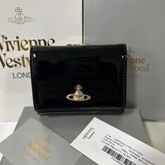 Vivienne Westwood三つ折り財布のサムネイル