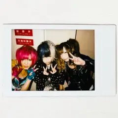 V系★RoNo☆Cro【集合】チェキ【1】 V系☆RoNo☆Cro【集合】チェキ【1】 - メルカリ