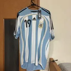 adidas 完売アルゼンチン代表 復刻版メッシ 19番 ユニフォーム - メルカリ